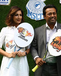 Sonali Bendre and Leander Paes