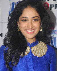 Yami Gautam at Badlapur Promotion on Sa Re Ga Ma Pa Lil Champs