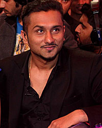 Creature 3D Promotion on Indias Raw Star