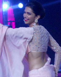 Deepika Padukone and Arjun Kapoor on Jhalak Dikhhla Jaa