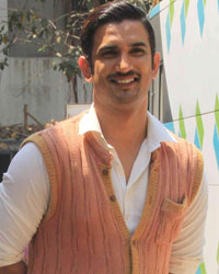 Sushant Singh Rajput at Detective Byomkesh Bakshy On The Sets of CID