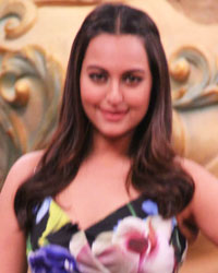 Sonakshi Sinha at Force 2 Promotion on Comedy Nights Bachao Taaza