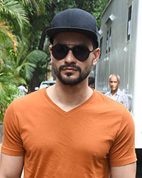 Kunal Khemu at Golmaal Again Promotion on Drama Company