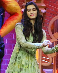 Lucknow Central Promotion on Comedy Dangal Lucknow Central Promotion on Comedy Dangal