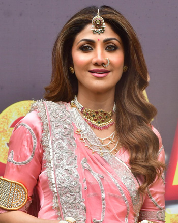 On The Sets Of Super Dancer 5