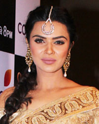 Aashka Goradia at Press Meet of Nagin 2 Serial