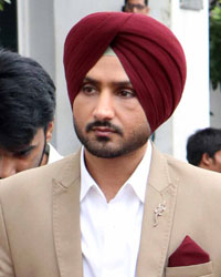 Harbhajan Singh at Promo Shoot of Mazaak Mazaak Mein Show