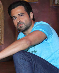 Emraan Hashmi at Raja Natwarlal on The Sets of Cine Stars Ki Khoj