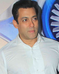 Salman Khan at Roy Promotion at Bigg Boss 8