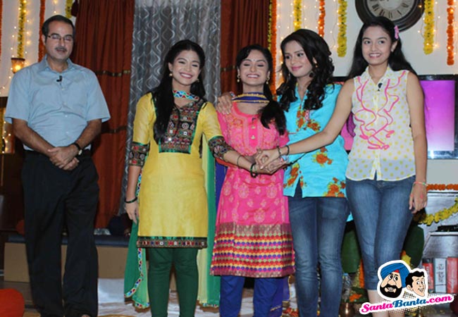 On the sets of serial 'Shashtri Sisters'