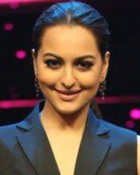 Sonakshi Sinha at Sonakshi Promotes Akira on Dance Plus