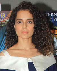 Kangana Ranaut at Tanu Weds Manu Returns on DID Super MOM