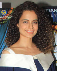 Kangana Ranaut at Tanu Weds Manu Returns on DID Super MOM