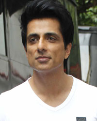 Sonu Sood at Tutak Tutak Tutiya Promotion on Super Dancer Show