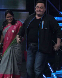 Promotion of film 'All Is Well' on the set of indian idol Junior set