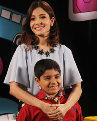 Anushka Sharma and host Sadhil Kapoor