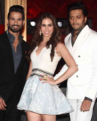 Bangistan Promotion on Jhalak Dikhhla Jaa 8