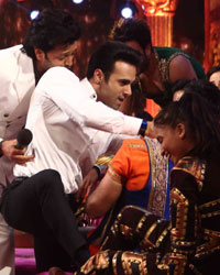 Bangistan Promotion on Jhalak Dikhhla Jaa 8