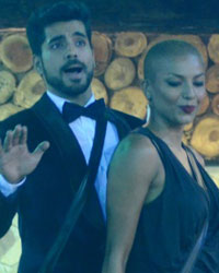 Gautam Gulati and Diandra Soares