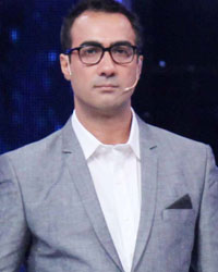 Bobby Jasoos on The Sets of Jhalak Dikhhla Jaa 7