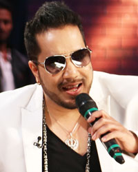 Navjot Singh Sidhu and Mika Singh