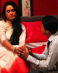 Padmini Kolhapure and Sooraj Thapar