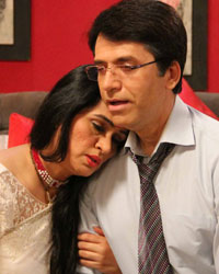 Padmini Kolhapure and Sooraj Thapar