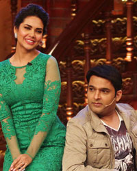 Esha Gupta and Kapil Sharma