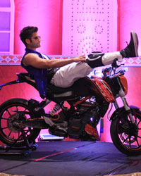 Karan Tacker