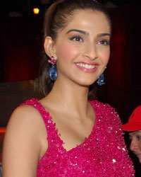 Sonam Kapoor and Sonali Bendre