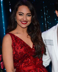 Meri Pyari Bindu Promotion on Nach Baliye Season 8