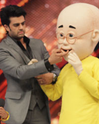 Nickelodeon toons Motu and Patlu on the Sets of Jhalak Dikhhla Jaa 7