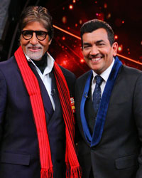 Amitabh Bachchan and Sanjeev Kapoor