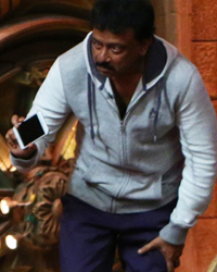 On The Sets of Comedy Nights Bachao