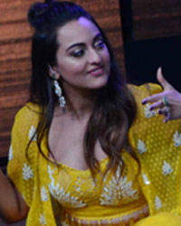 Karan Tacker, Sonakshi Sinha and Terence Lewis