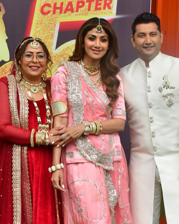 Geeta Kapur, Shilpa Shetty and Marzi Pestonji