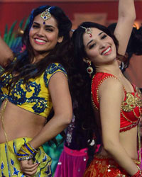 Esha Gupta and Tamanna Bhatia