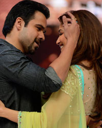 Raja Natwarlal Promotion on Jhalak Dikhhla Jaa