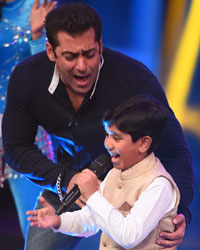 Salman Khan on the Sets of Indian Idol Junior