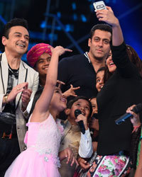 Salman Khan on the Sets of Indian Idol Junior