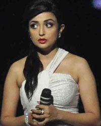 Monali Thakur