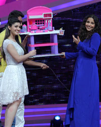 Shaadi ke Side Effects Promotion on the sets of Nach Baliye 6