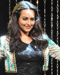 Sonakshi Snapped on the sets of Indian Idol