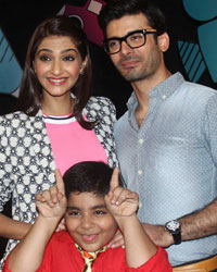 Sonam Kapoor and Fawad Khan with Sadhil Kapoor