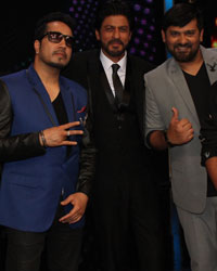 Mika Singh and Shah Rukh Khan