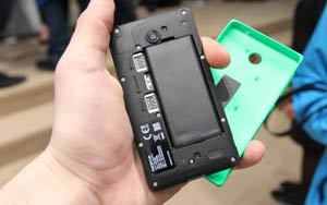 Nokia X hacked to run Google apps, additional launchers