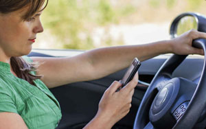 Device to deactivate killer mobiles on highways