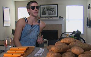 This guy makes $10000 a month sending potatoes
