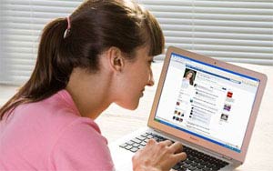People posting inspirational quotes on Facebook actually dumb: Study