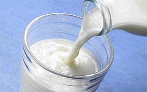 2 out of 3 Indians drink milk laced with detergent, urea and paint